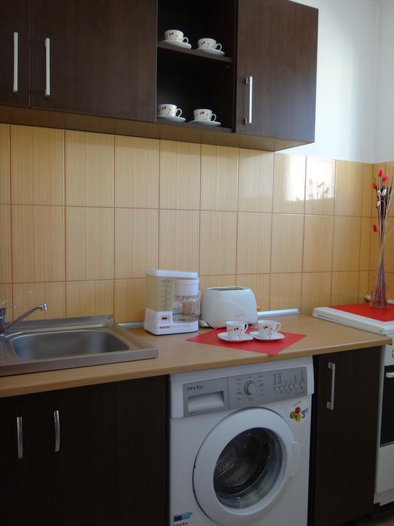 Bucharestby Apartments Bagian luar foto